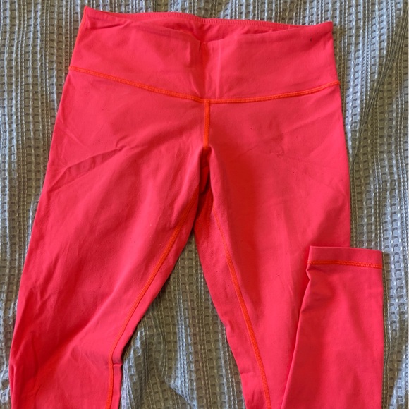 Lululemon WunderUnder sz 8 - Picture 1 of 4